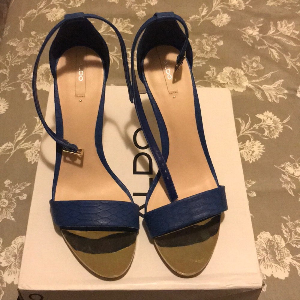 Blue Snake Skin Sandal ( Heels)